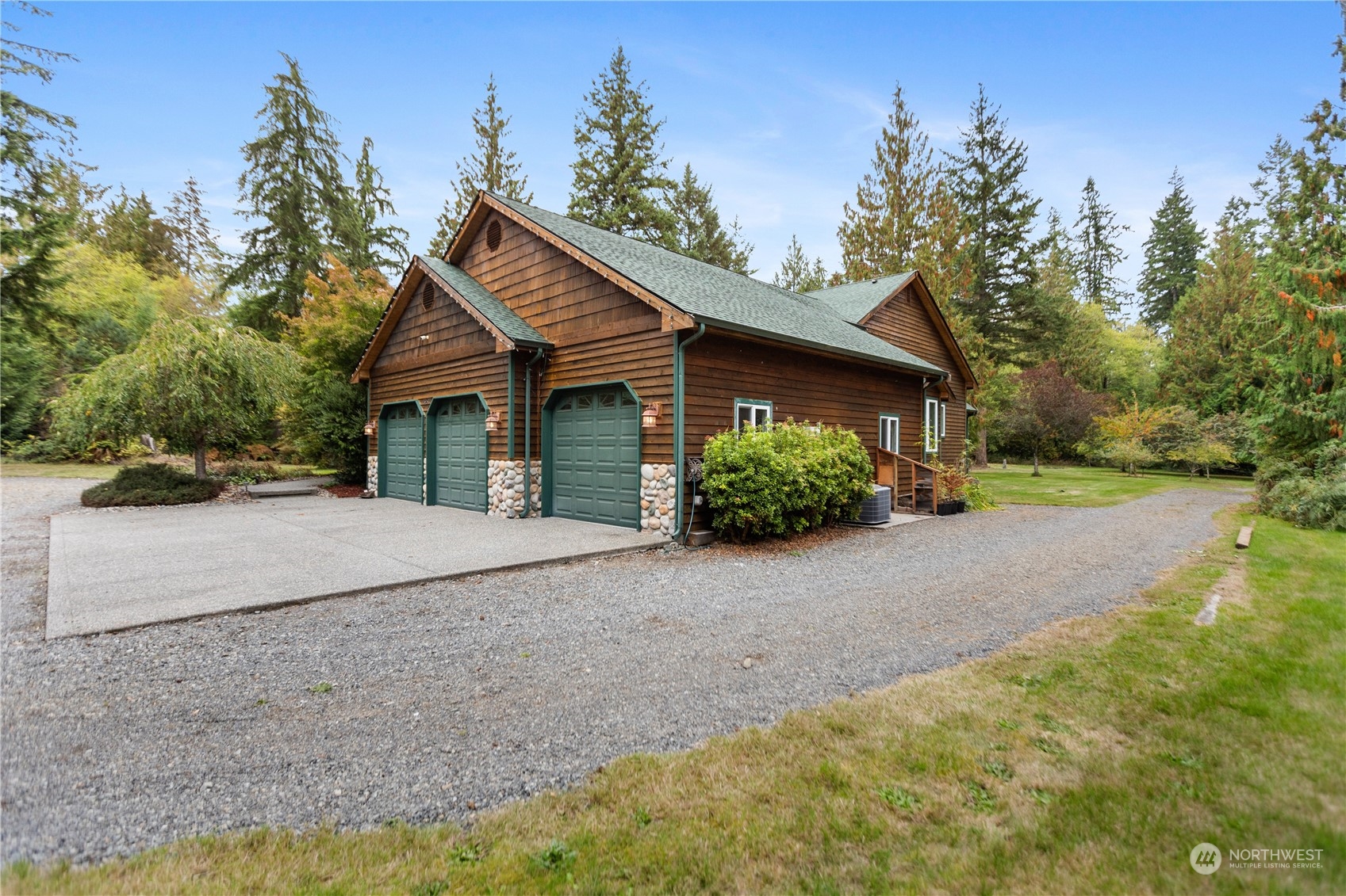 13811 34th Avenue NW, Marysville — sold by Sarah Barnard