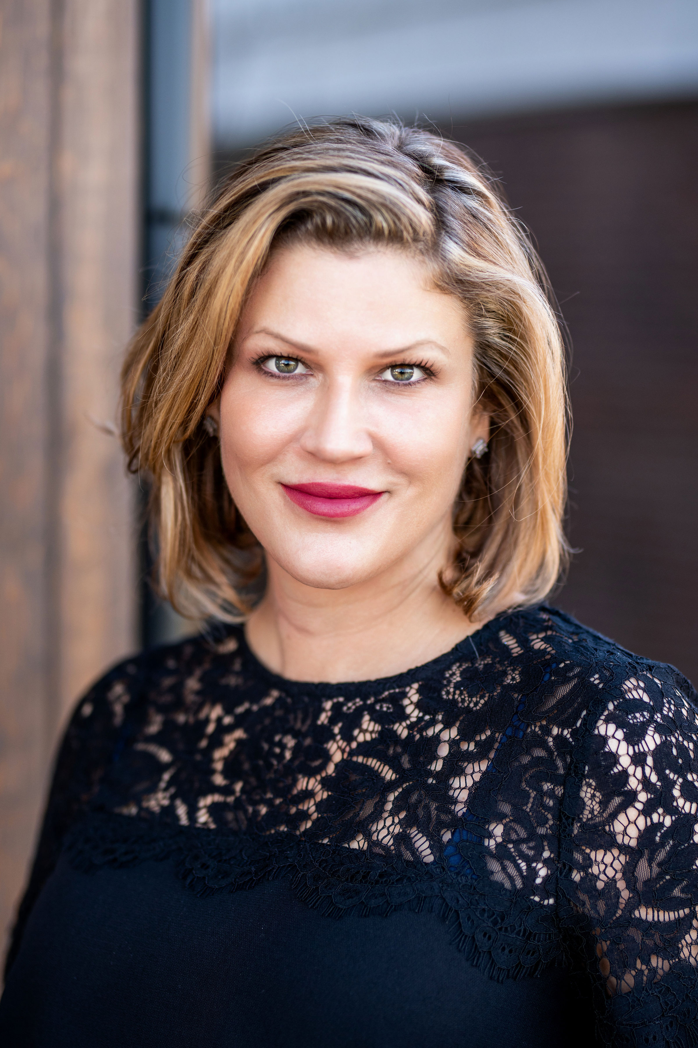 Sarah Barnard, Real Estate Broker